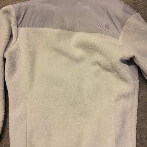 Cream Northface coat - Picture 2 of 3